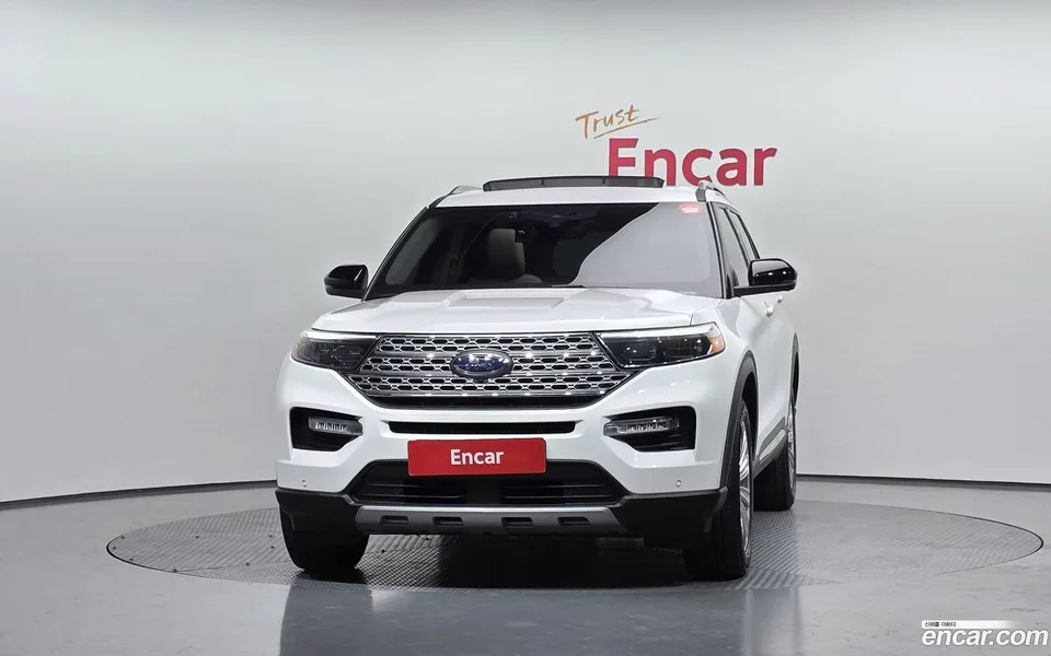 Ford Explorer 2.3 4WD 2023 — миниатюра 3