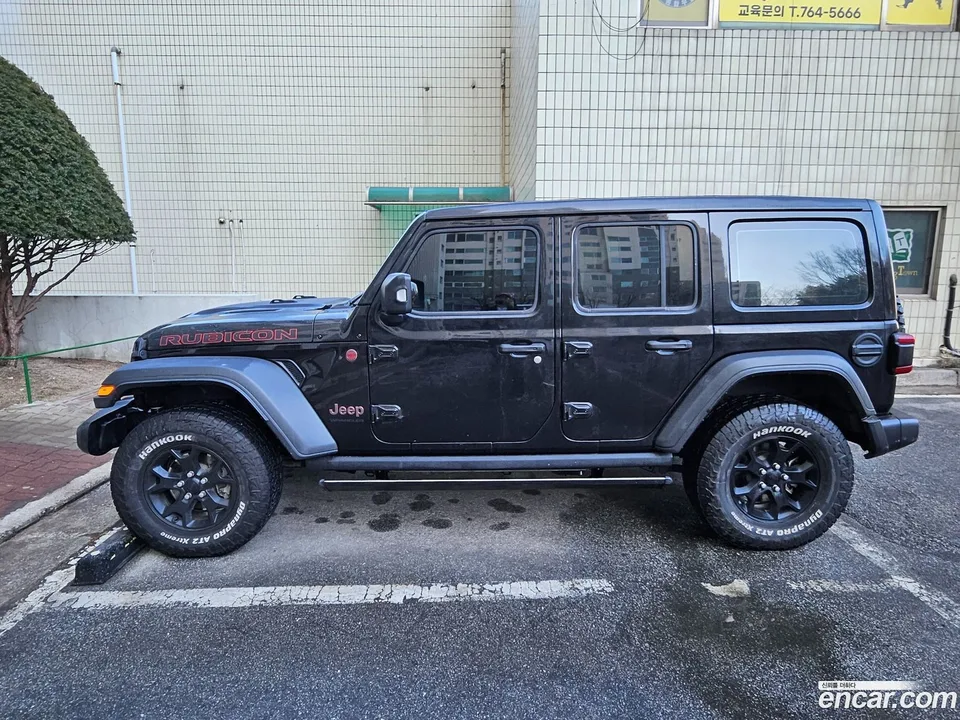 Jeep Wrangler 2.0 4 2023 — миниатюра 4