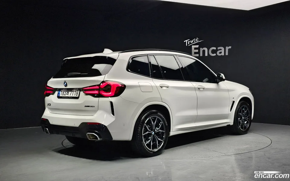 BMW X3 xDrive 20i M 2023 — миниатюра 2