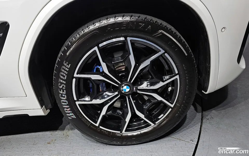 BMW X3 xDrive 20i M 2023 — миниатюра 5