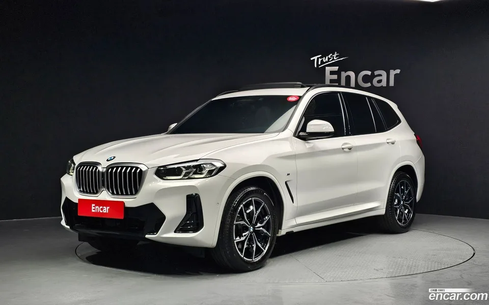 BMW X3 xDrive 20i M 2023 — фото 1, купить с доставкой в Москву
