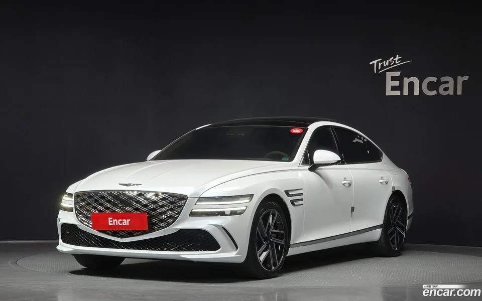 Genesis G80 2.5 AWD 2024 — фото 1, купить с доставкой в Москву