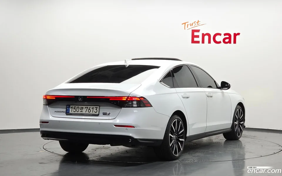 Honda Accord 2.0 2023 — миниатюра 2