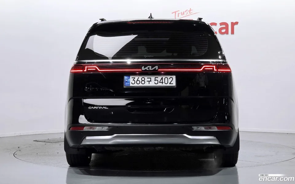Kia Carnival 7 2023 — миниатюра 4