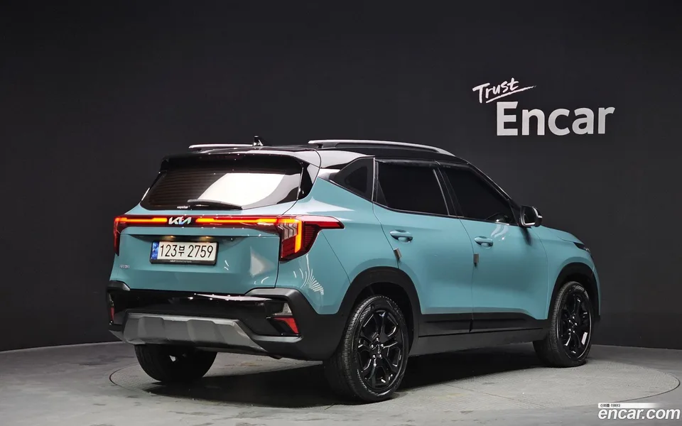 Kia Seltos 1.6 2WD 2023 — миниатюра 2