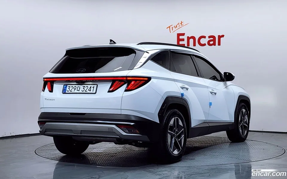 Hyundai Tucson Hybrid NX4 HEV 1.6 2WD 2024 — миниатюра 2