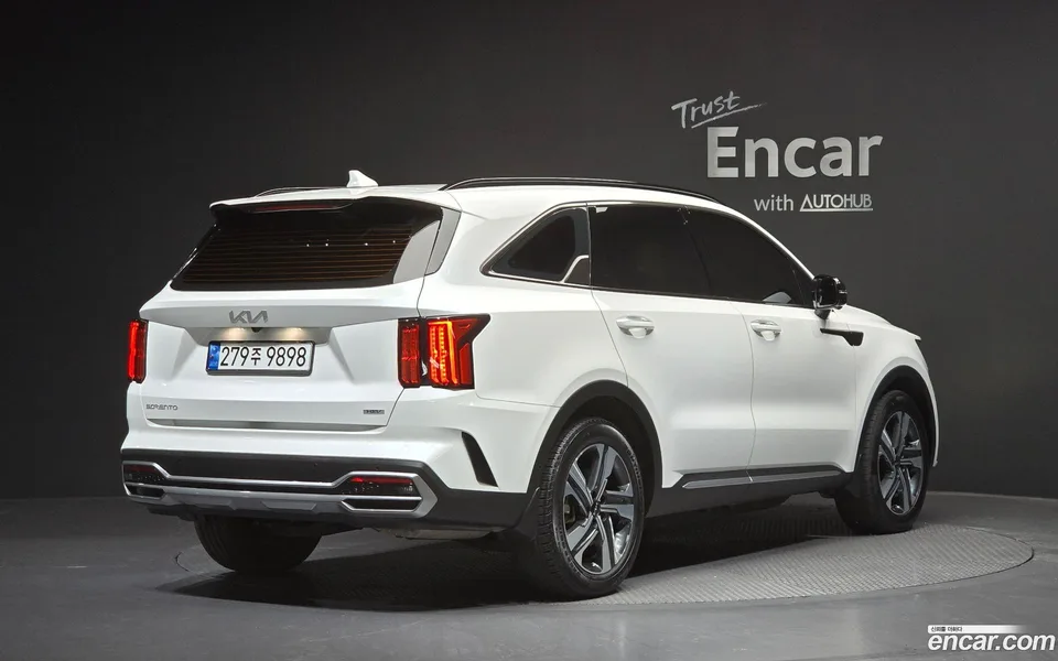 Kia Sorento HEV 1.6 2WD 2022 — миниатюра 2