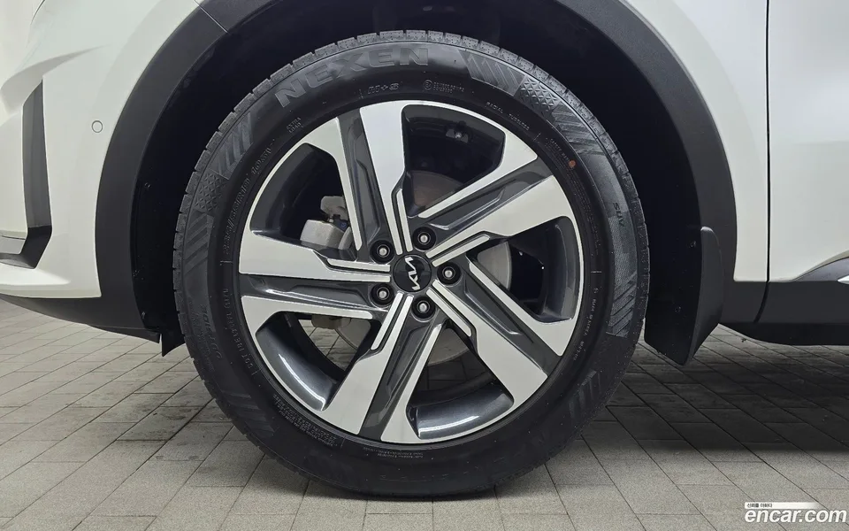 Kia Sorento HEV 1.6 2WD 2022 — миниатюра 5