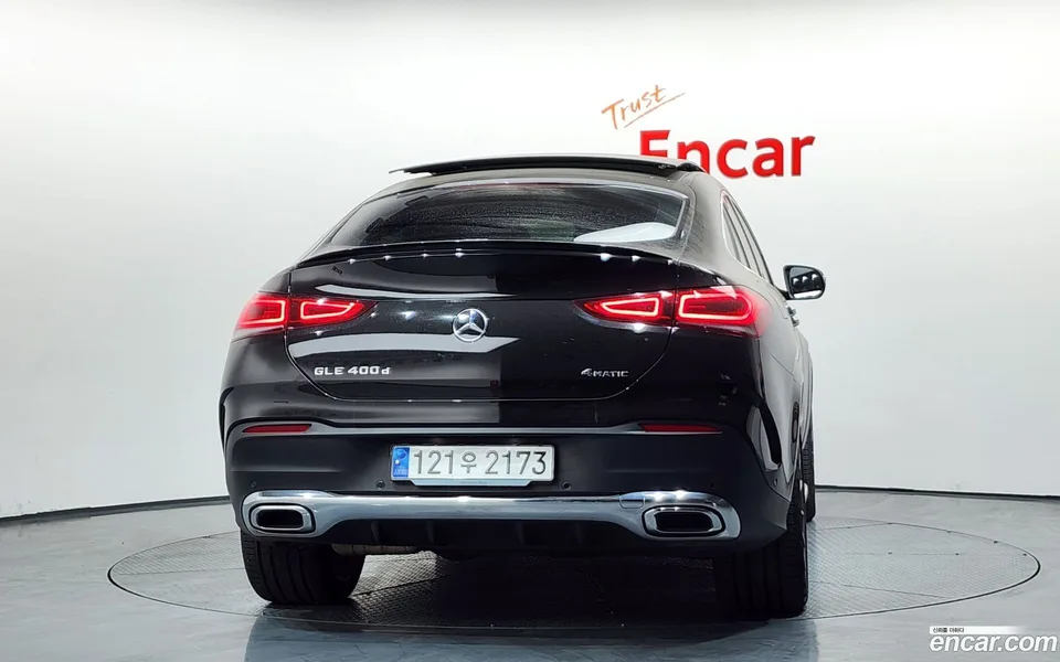 Mercedes-Benz GLE-Class GLE400d 4MATIC 2023 — миниатюра 4