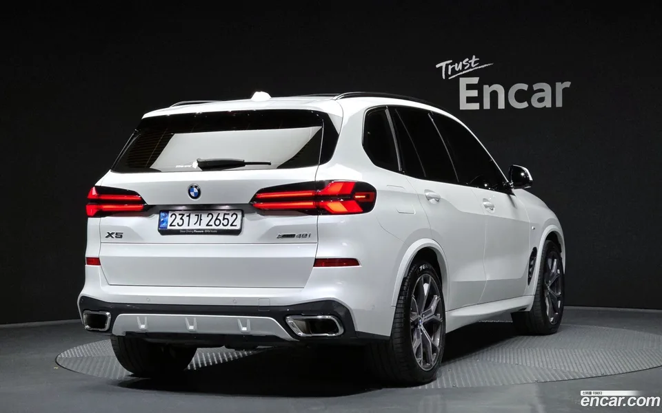 BMW X5 xDrive 40i M 2024 — миниатюра 2