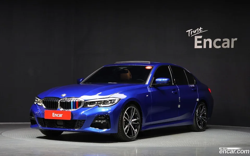 BMW 3 Series 320d M 2022 — фото 1, купить с доставкой в Москву