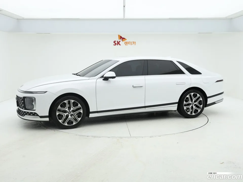 Hyundai Grandeur 2.5 2WD 2023 — миниатюра 2