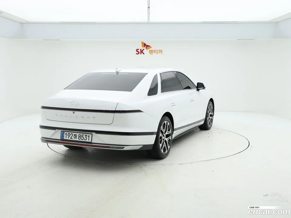 Hyundai Grandeur 2.5 2WD 2023 — миниатюра 3