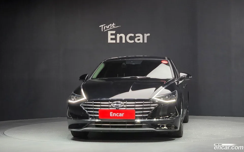 Hyundai Sonata Hybrid 2023 — миниатюра 3