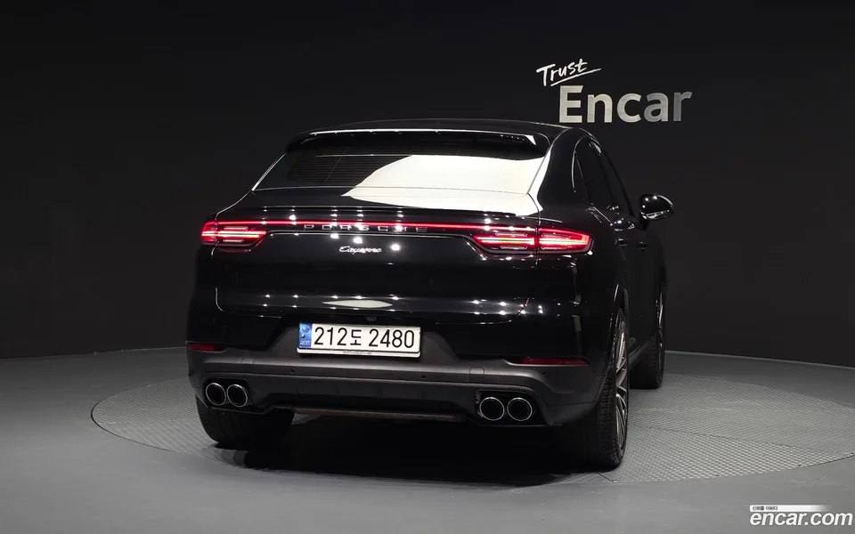 Porsche Cayenne 3.0 2022 — миниатюра 2