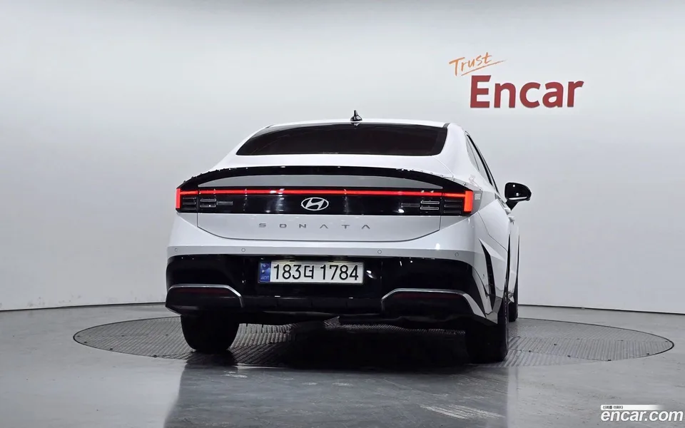 Hyundai Sonata The Edge 1.6 2023 — миниатюра 4