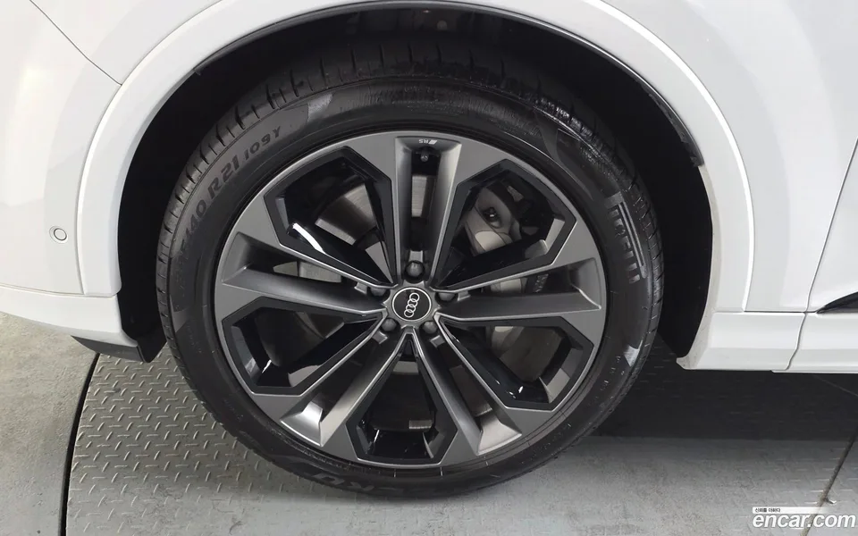 Audi Q7 (4M) 55 TFSI 2025 — миниатюра 5