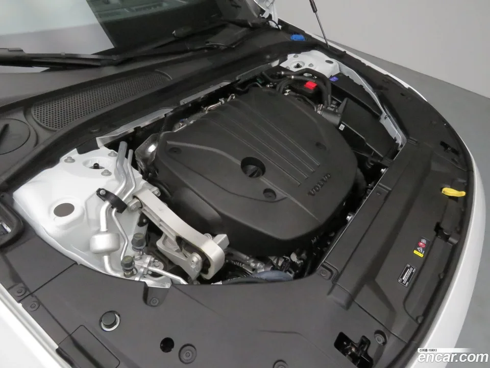 Volvo S90 B5 2025 — миниатюра 5
