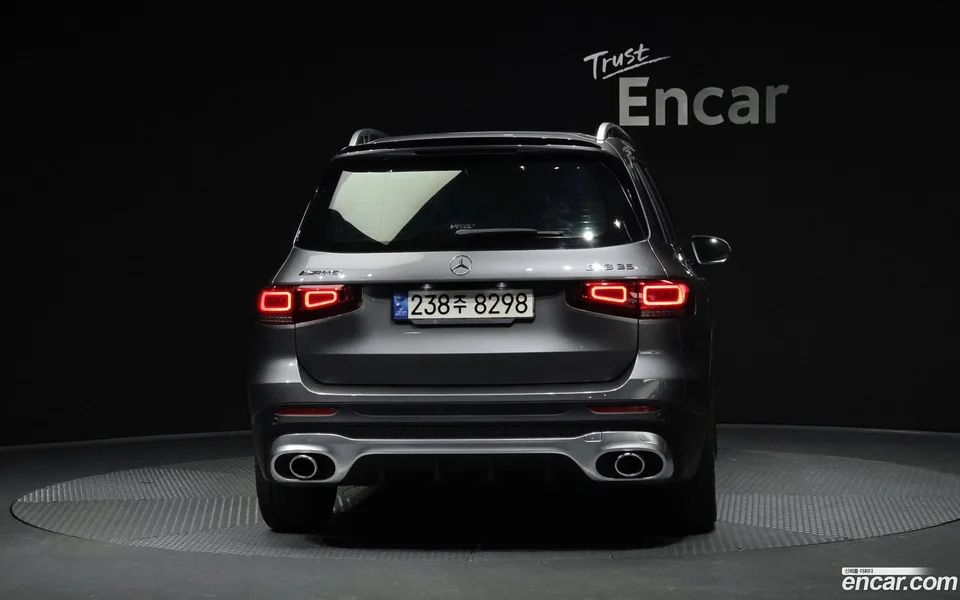 Mercedes-Benz GLB-Class AMG GLB35 4MATIC 2022 — миниатюра 4