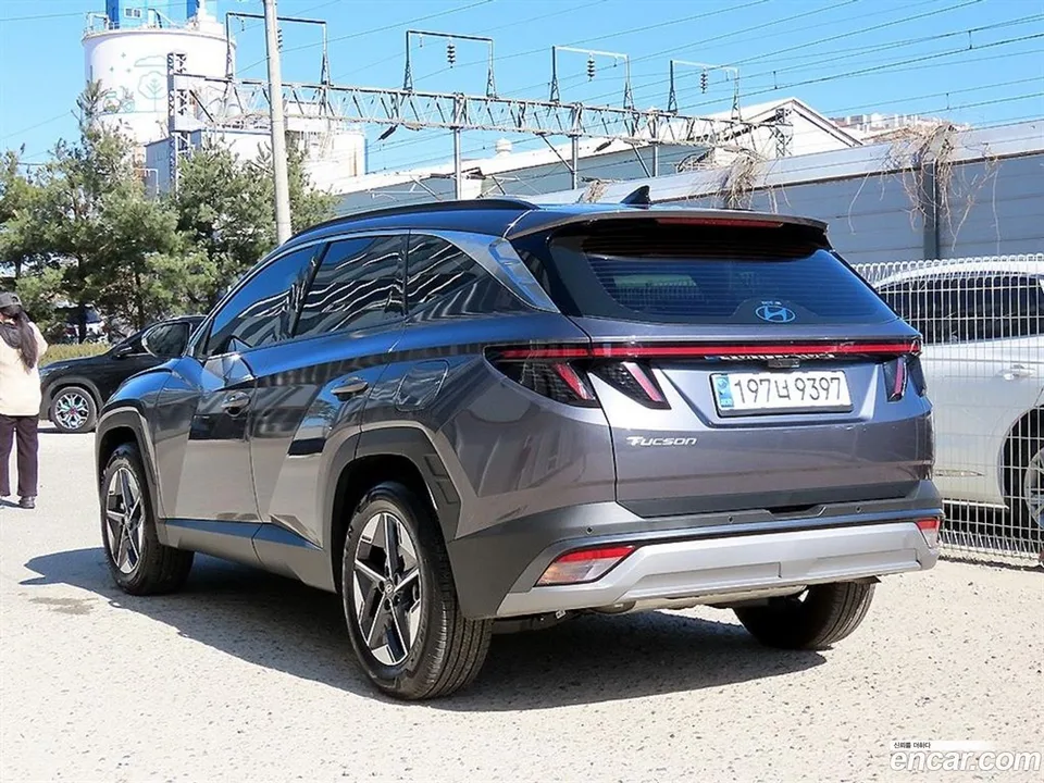 Hyundai Tucson NX4 1.6 2WD 2024 — миниатюра 3
