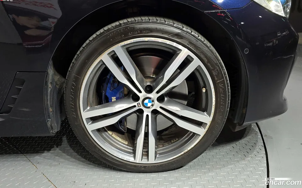 BMW 6 Series GT 630i xDrive M 2022 — миниатюра 5