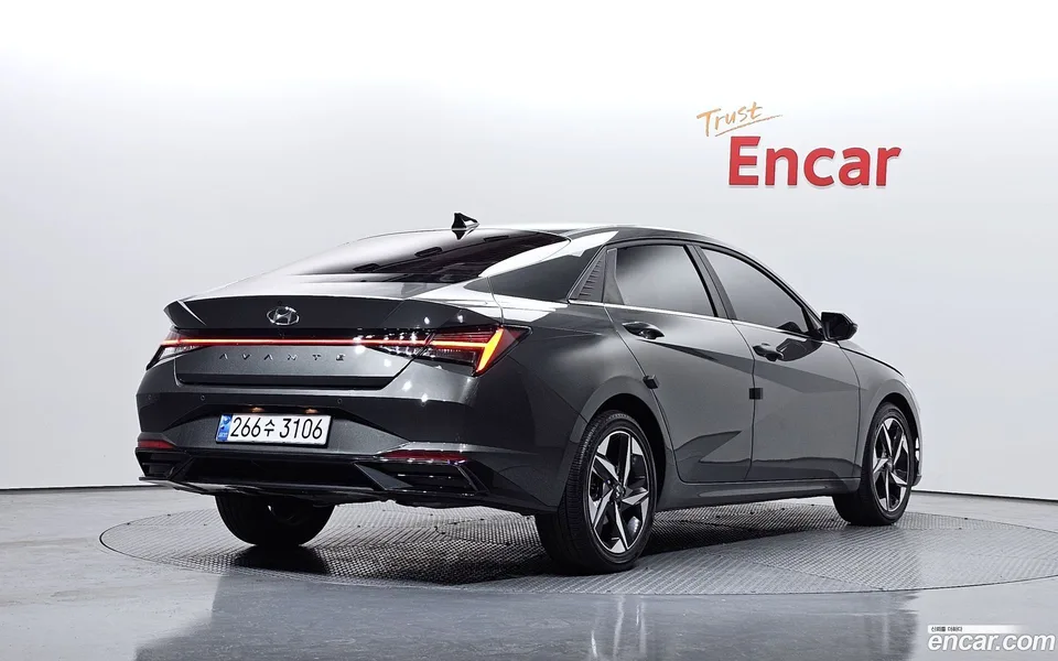 Hyundai Avante 1.6 2023 — миниатюра 2