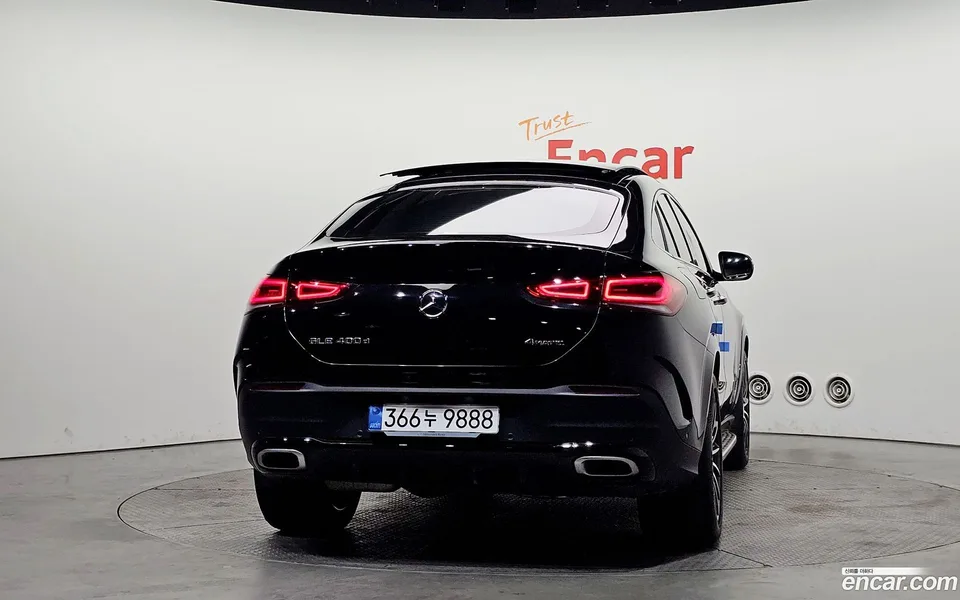 Mercedes-Benz GLE-Class GLE400d 4MATIC 2022 — миниатюра 4