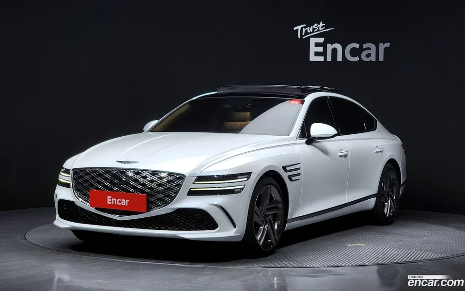 Genesis G80 2.5 AWD 2024 — фото 1, купить с доставкой в Москву