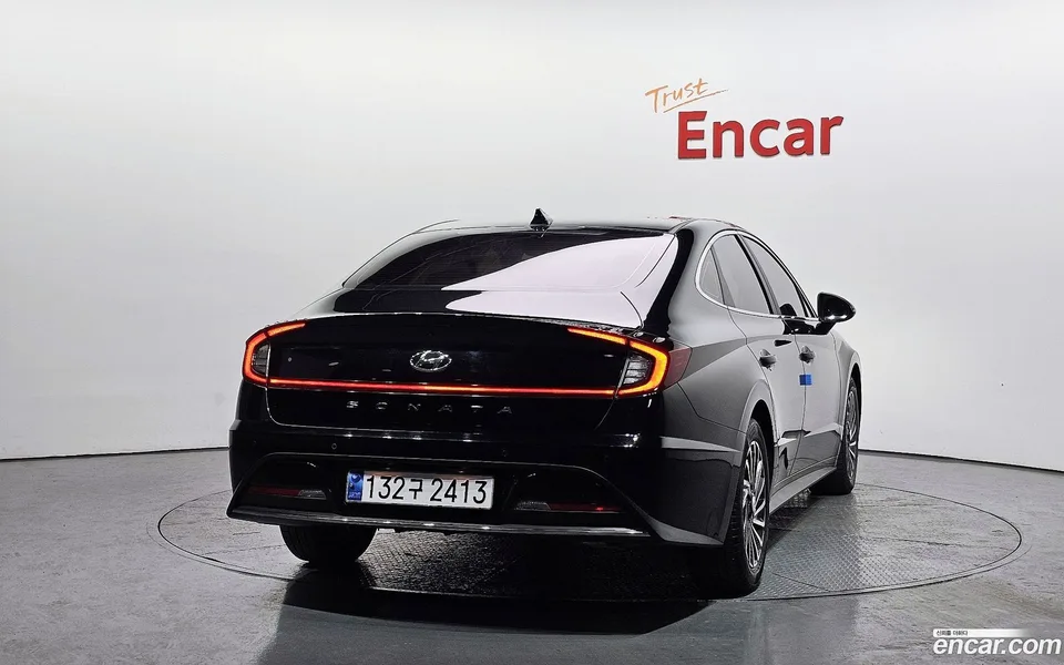 Hyundai Sonata Hybrid 2023 — миниатюра 4