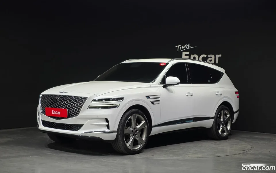Genesis GV80 2.5T AWD 2023 — фото 1, купить с доставкой в Москву