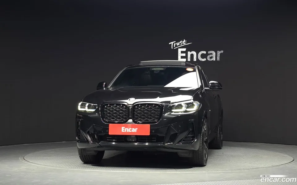 BMW X4 xDrive20i M 2022 — миниатюра 3