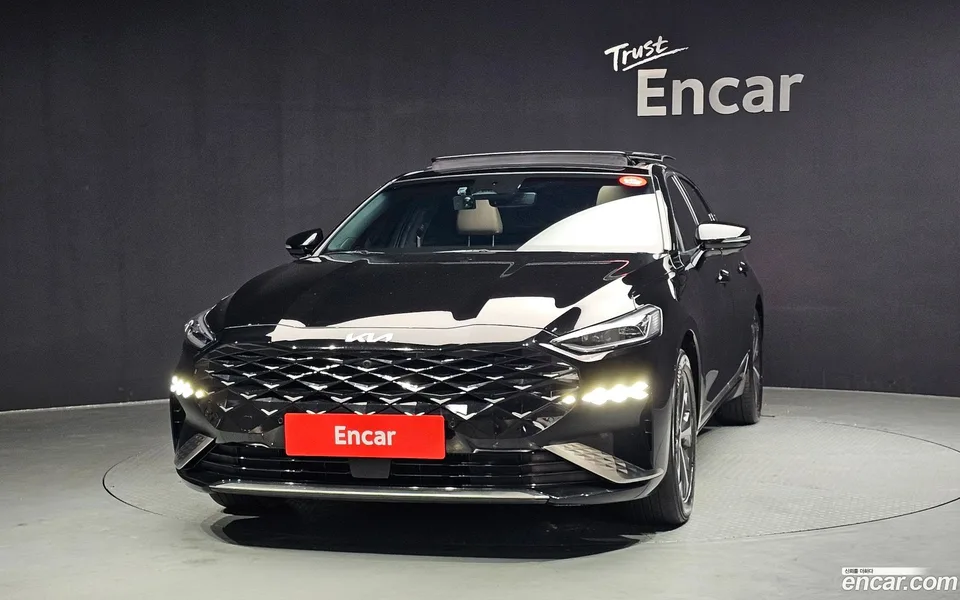 Kia K8 Hybrid 2023 — миниатюра 3