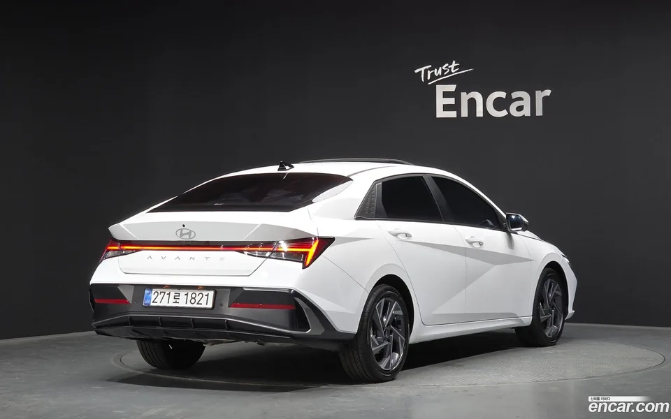 Hyundai Avante CN7 1.6 2025 — миниатюра 2