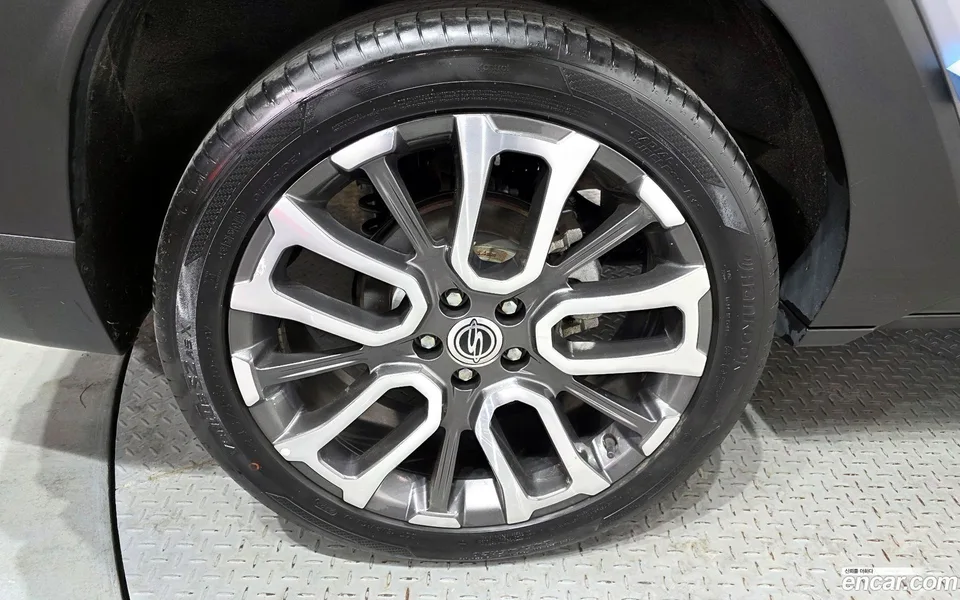 KG Mobility Torres 1.5 2WD 2022 — миниатюра 5