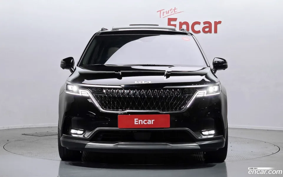 Kia Carnival 7 2023 — миниатюра 3