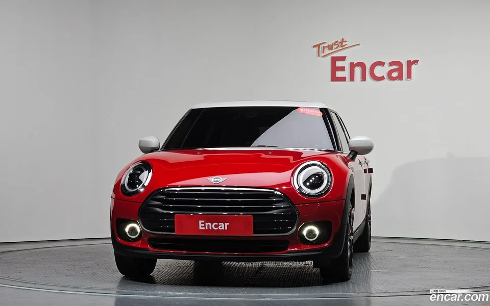 MINI Cooper Clubman 2023 — миниатюра 3