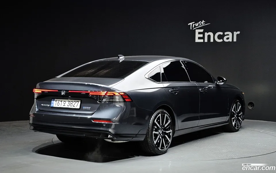 Honda Accord 2.0 2023 — миниатюра 2