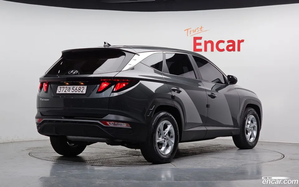 Hyundai Tucson 1.6 2WD 2022 — миниатюра 2