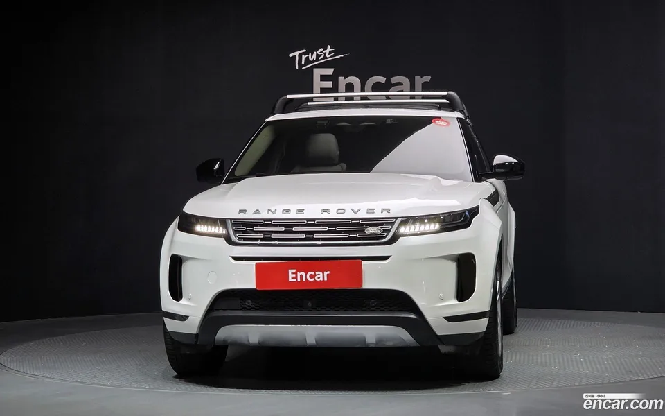 Land Rover Range Rover Evoque P250 S 2024 — миниатюра 3