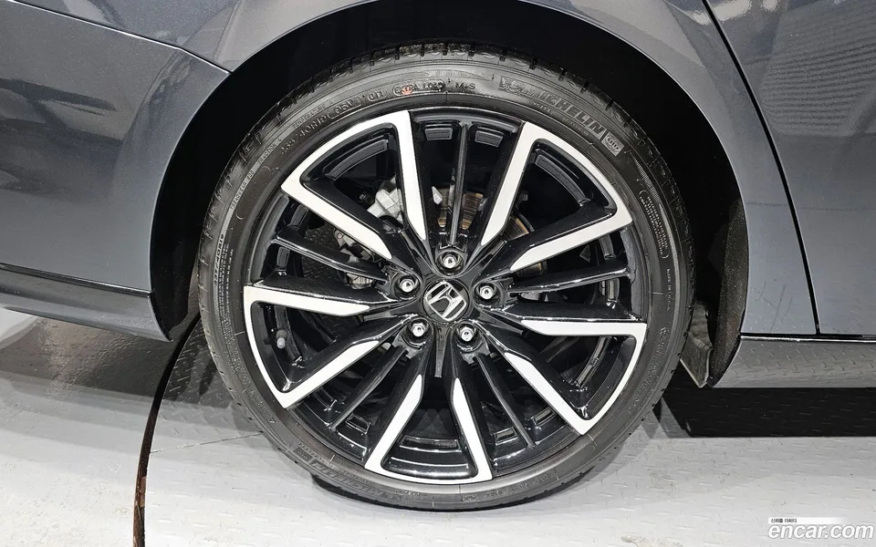 Honda Accord 2.0 2023 — миниатюра 5