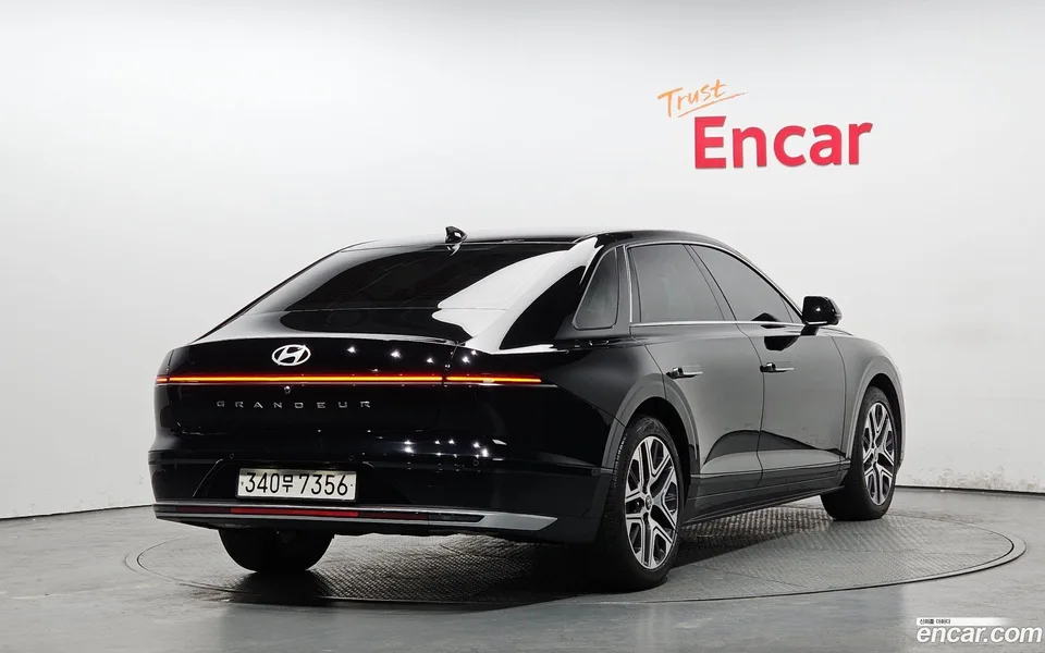 Hyundai Grandeur Hybrid 2024 — миниатюра 2