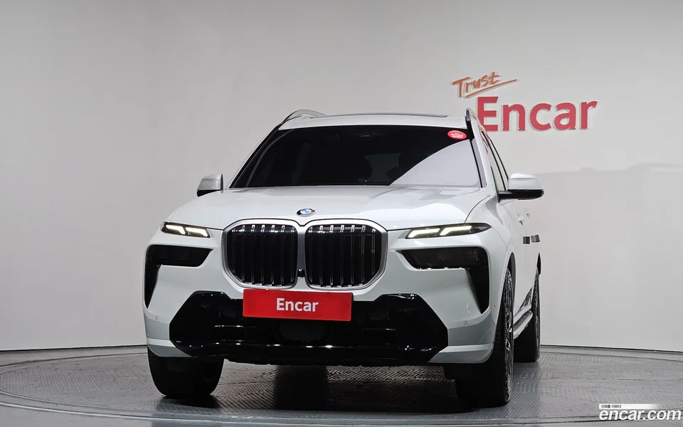 BMW X7 xDrive 40d M 7 2024 — миниатюра 3