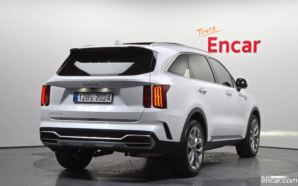 Kia Sorento 2.5T 2WD 2022 — миниатюра 2