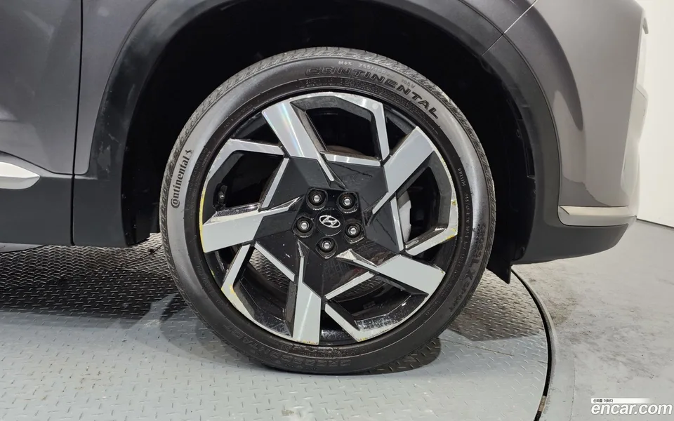 Hyundai SantaFe 2.2 4WD 2023 — миниатюра 5