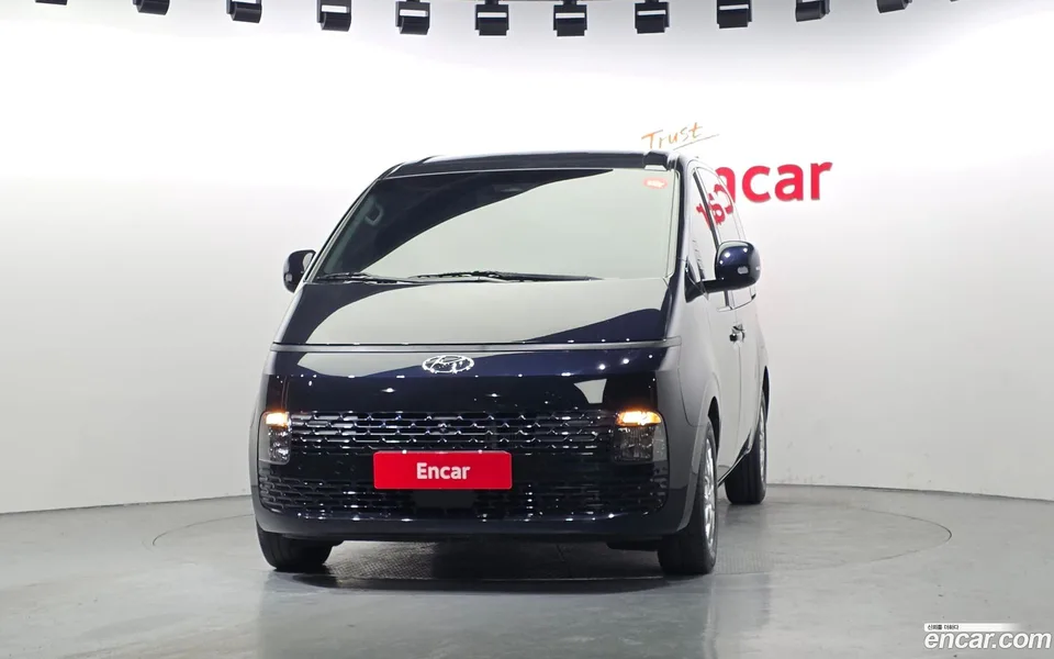 Hyundai Staria 3 2022 — миниатюра 3