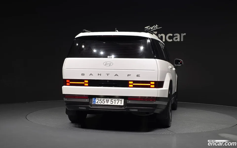 Hyundai SantaFe HEV 1.6 2WD 2024 — миниатюра 4