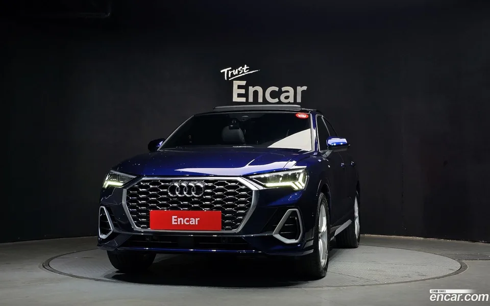 Audi Q3 35 TDI 2023 — миниатюра 3