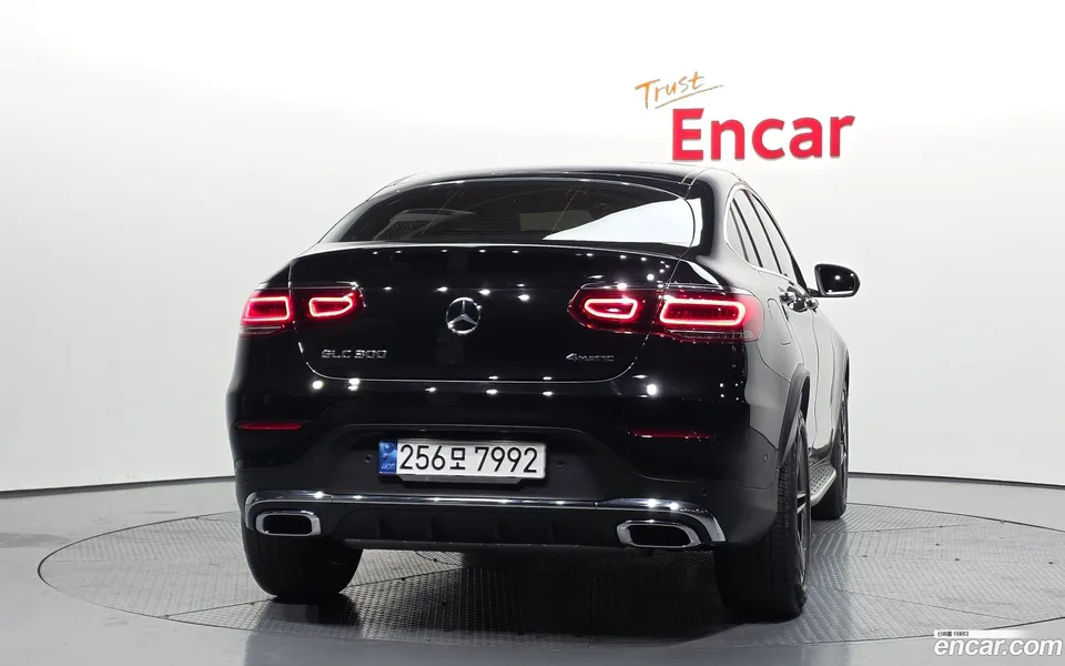 Mercedes-Benz GLC-Class GLC300 4MATIC 2023 — миниатюра 4