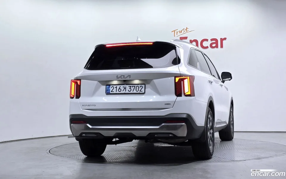 Kia Sorento HEV 1.6 2WD 2024 — миниатюра 4