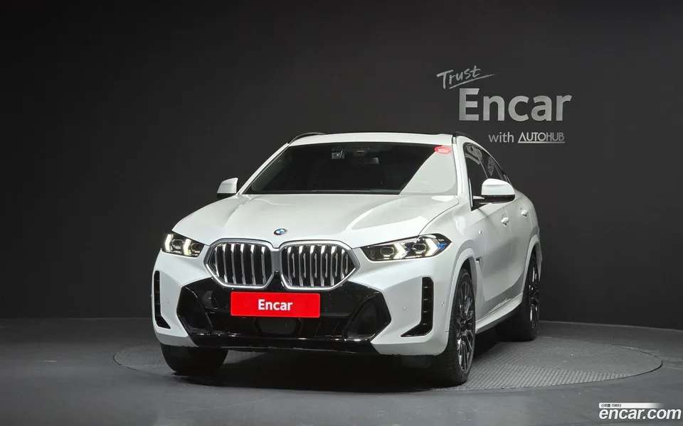 BMW X6 xDrive40i M 2025 — миниатюра 3